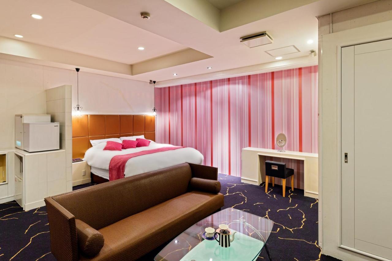 Hotel Love Jewel Kitakyushu Zewnętrze zdjęcie