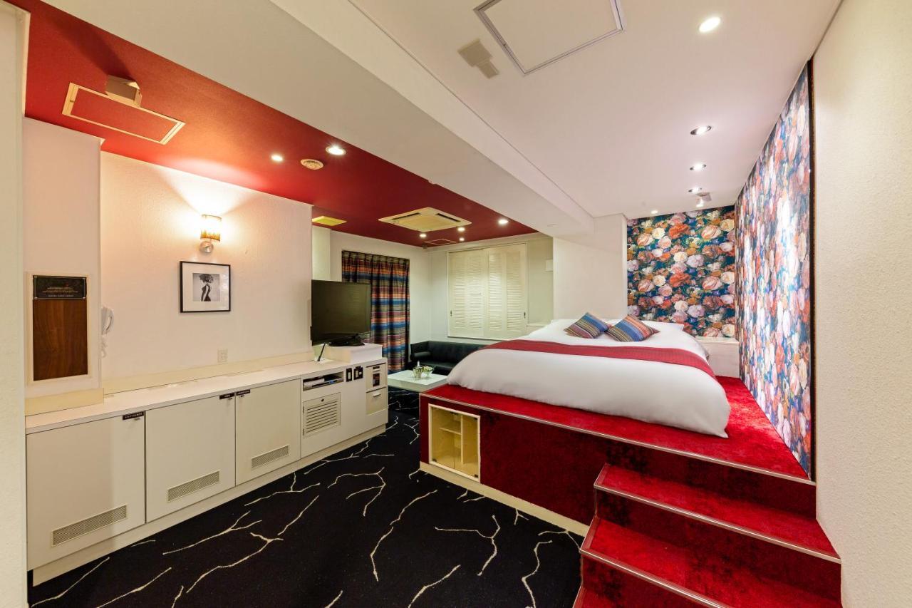 Hotel Love Jewel Kitakyushu Zewnętrze zdjęcie
