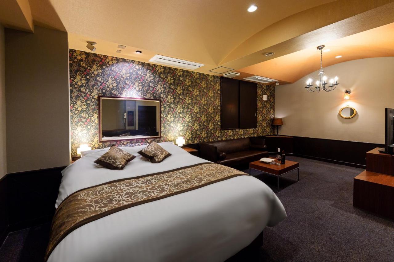 Hotel Love Jewel Kitakyushu Zewnętrze zdjęcie